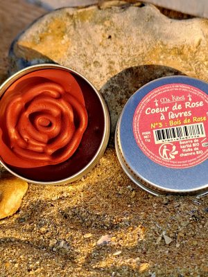 baume à lèvres bois de rose naturel en forme de fleur – Ma Kibell - DBC SA MER